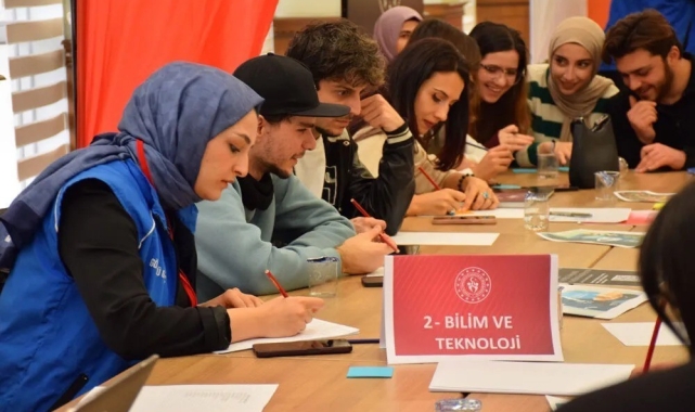 Bilecik'te gençlerin geleceğine yönelik önemli bir çalıştay düzenlendi