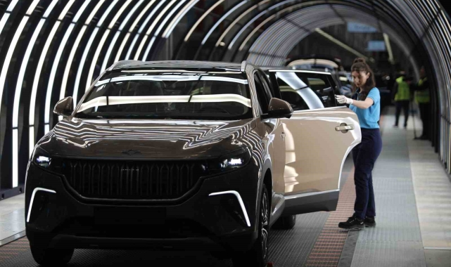 Binek otomobil ihracatçıları İtalya'da gaza bastı