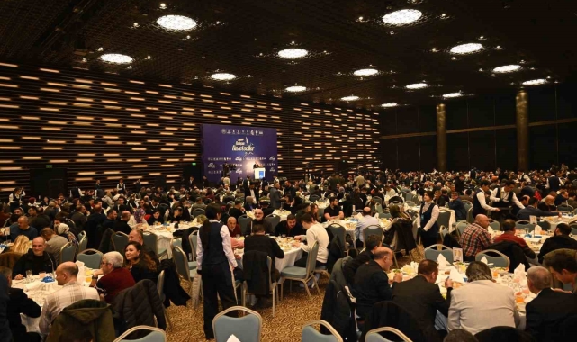 Birlik ve beraberliğin en yüksek olduğu şehrin basın camiası "Çalışan Gazeteciler Günü"nde buluştu