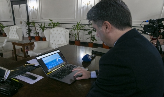 Bolu Valisi Aydın, AA&#039;nın &quot;Yılın Kareleri&quot; oylamasına katıldı