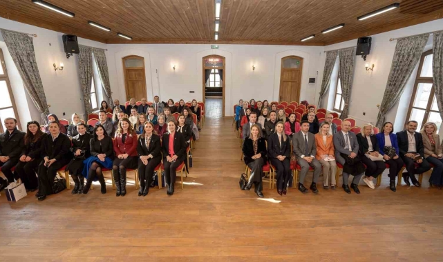 Bursa'da kadın emeği sanayinin kalbinde