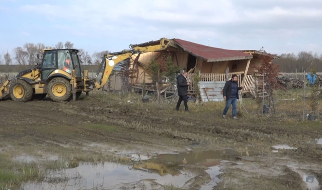 Büyükçekmece'de içme suyu havzasında kaçak yapıya geçit yok