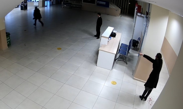 Büyükçekmece'de lisede dehşet