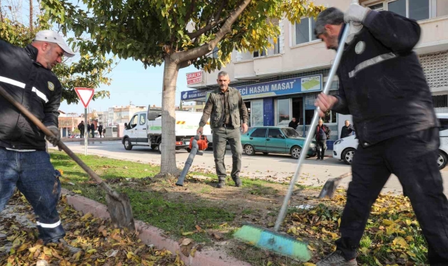 Büyükşehir ve Yüreğir Belediyesi'nden ortak temizlik çalışması
