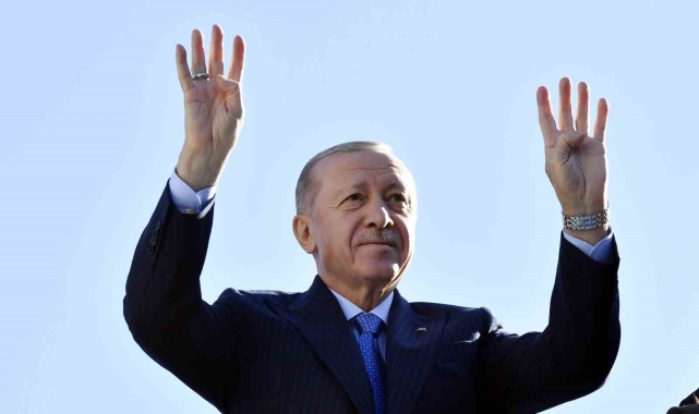 Cumhurbaşkanı Erdoğan: "Bunlar kırmızı karttan kurtulamadı"