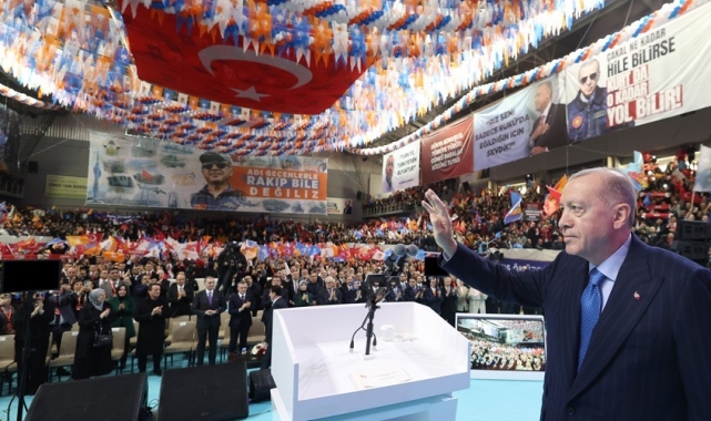 Cumhurbaşkanı Erdoğan: "Halep Kalesi'ne asılan ay yıldızlı sancak CHP'ye niye dokunuyor"