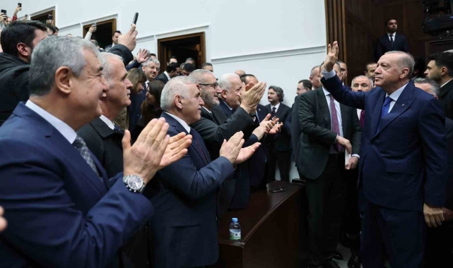 Cumhurbaşkanı Erdoğan: "Silahı aradan çıkaralım, terör duvarını yıkalım, 85 milyon olarak hep beraber birbirimize sıkıca sarılalım istiyoruz"
