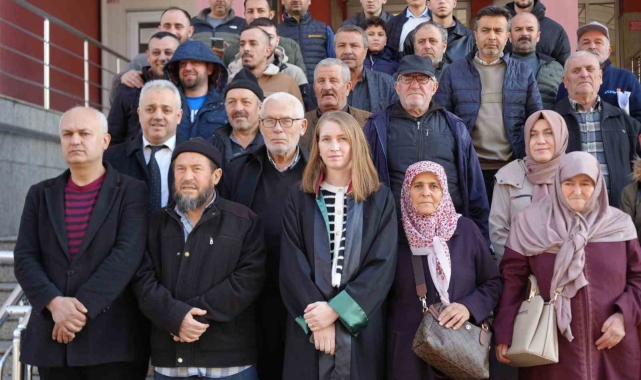"Dedenizden miras kalan arsaların intikal işlemlerini yapacağım" diyerek iki köyü dolandırdı