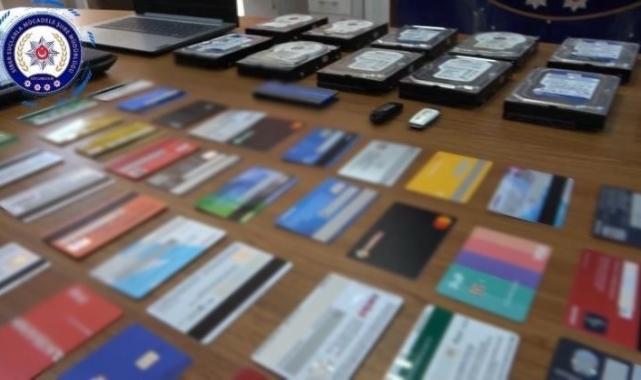 Denizli&#039;de siber dolandırıcılara operasyon