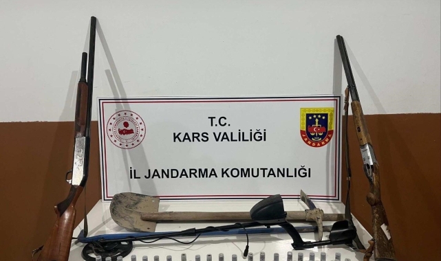Digor&#039;da defineciler suçüstü yakalandı