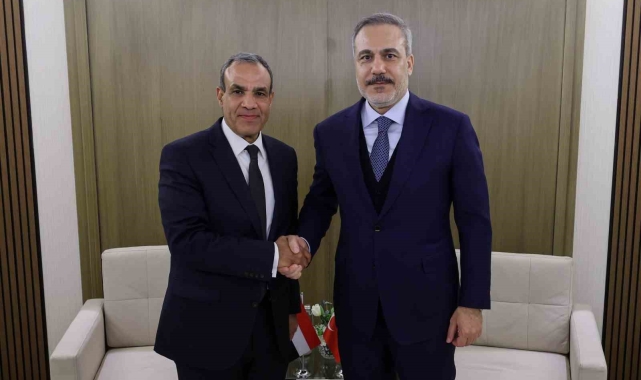 Dışişleri Bakanı Fidan, Mısırlı mevkidaşıyla görüştü