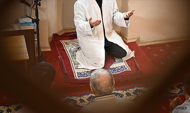 Diyanet yurt dışında görevlendirmek üzere 100 din görevlisi alacak