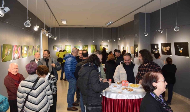 "Doğanın Sessiz Tanıkları" fotoğraf sergisi Anadolu Üniversitesi İBF'de açıldı