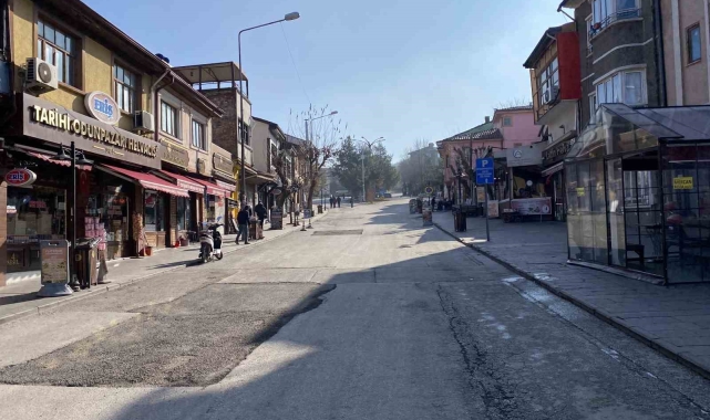 Dondurucu soğuk nedeniyle tarihi bölge boş kaldı