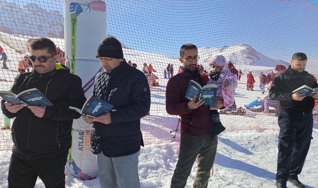 Erciyes'te kitap okudular