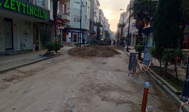 Erdek'te doğalgaz borusu patladı, vatandaşlar korku dolu anlar yaşadı