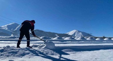 Erzurum -24,6 ile buz kesti