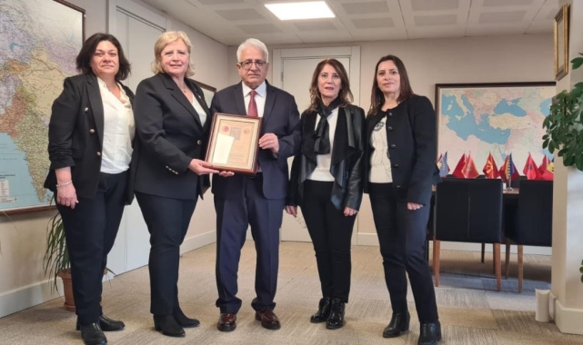 Eskişehir Rumeli Balkan Kültür ve Dayanışma Derneği'nden TİKA'yı ziyaret