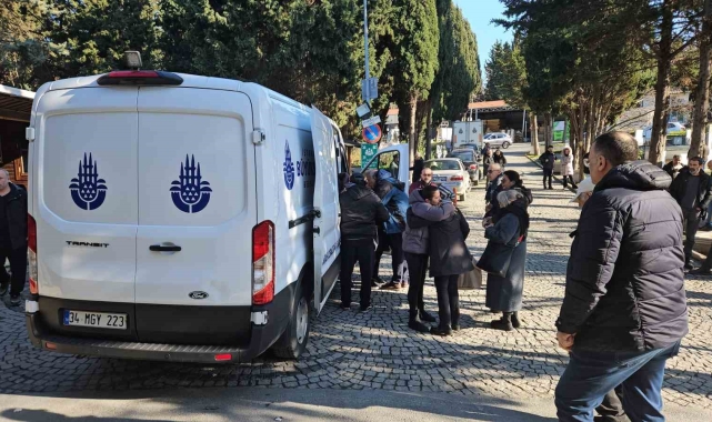 Ferdi Tayfur'un cenazesi Zincirlikuyu Gasilhanesi'ne getirildi