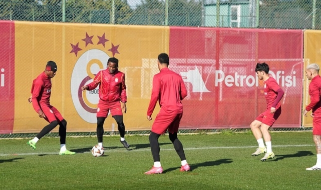 Galatasaray, Ajax maçı hazırlıklarını tamamladı