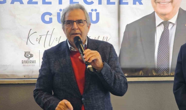 Gazeteciler ve belediye, kahvaltıda bir araya geldi