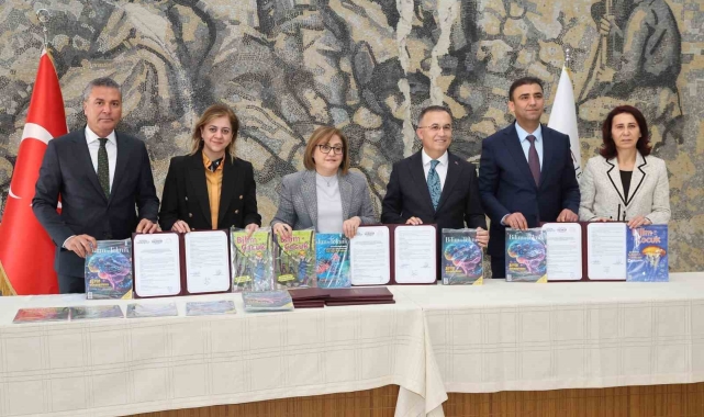 Gaziantep Büyükşehir'den çocuklara bilim dergisi desteği