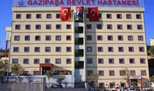 Gazipaşa Devlet Hastanesi'nde 1 yılda 389 bin 829 hastaya hizmet verildi
