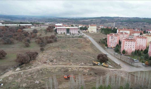 Gediz&#039;de TOKİ 5. Etap Projesi için ilk kazma vuruldu