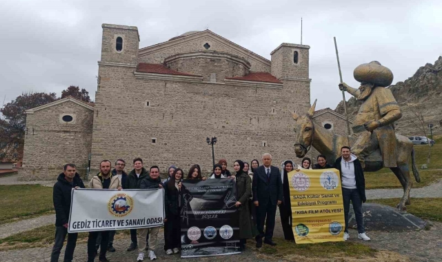 Gedizli öğrenciler gönül dağı dizi setini ziyaret etti