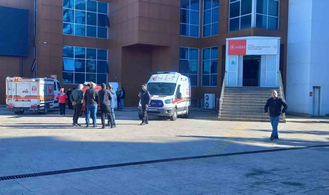 Giresun Olimpik Yüzme Havuzu ve Spor Salonu&#039;nda 17&#039;si öğrenci 21 kişi zehirlendi