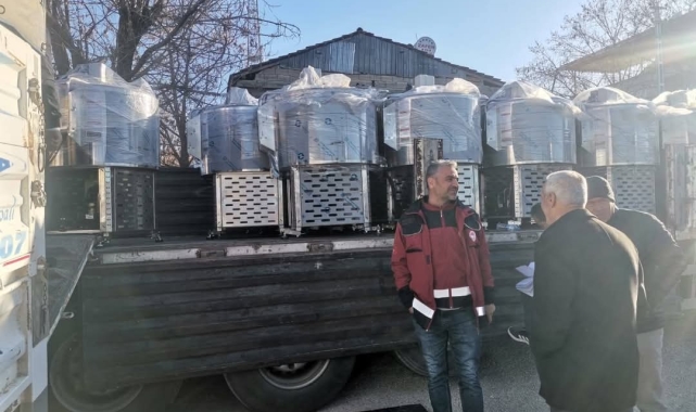 Gölbaşı'nda süt soğutma tankı dağıtıldı