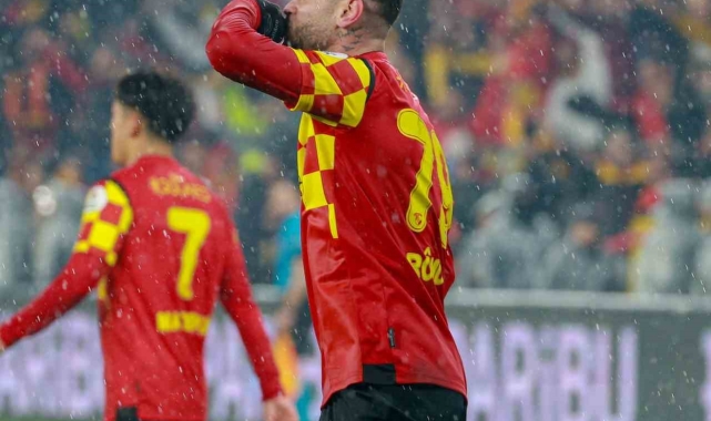 Göztepe, Romulo'nun satın alma opsiyonunu kullandı