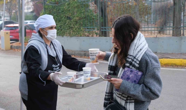 "Günaydın Çorbası" gençler tarafından çok sevildi