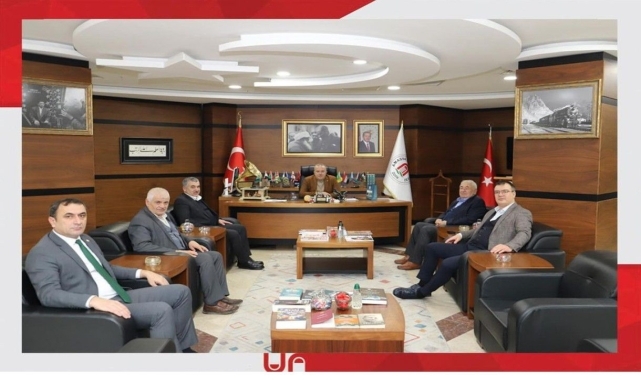 Hamamözü Belediye Başkanı Demir'den Rektör Turabi'ye ziyaret