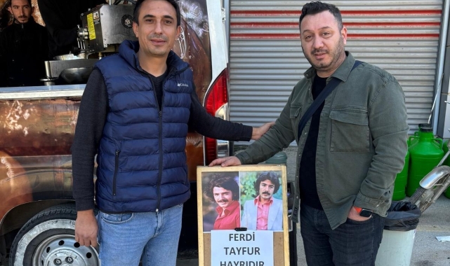 Hayranları, Ferdi Tayfur için lokma döktürdü