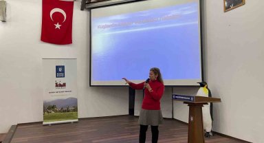 Hayvanseverlere ve hayvan satıcılarına eğitim