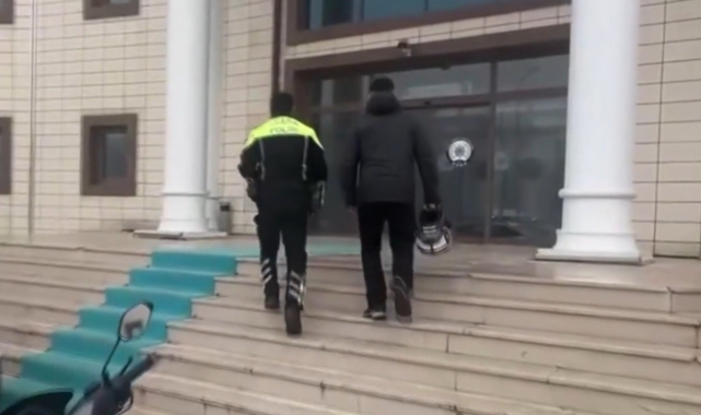 Hem motorundan hem de ehliyetinden oldu