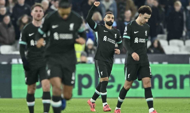 İngiltere Premier League'de ocak ayında heyecan dorukta