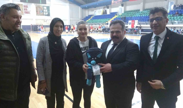 İşitme Engelliler Futsal Türkiye Şampiyonası Kütahya'da başladı