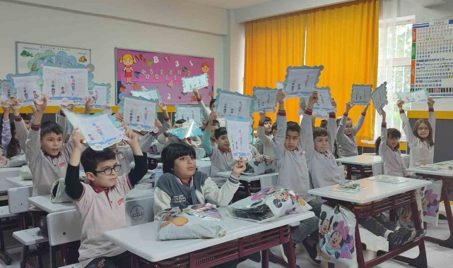 İstanbul'da karne heyecanı