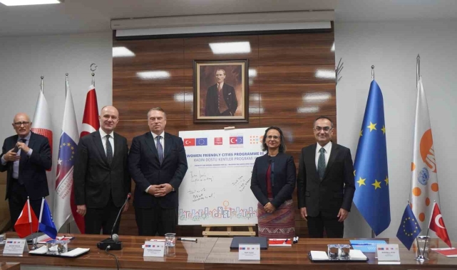 Kadın Dostu Kentler Programı&#039;nın 3. aşaması için imzalar atıldı