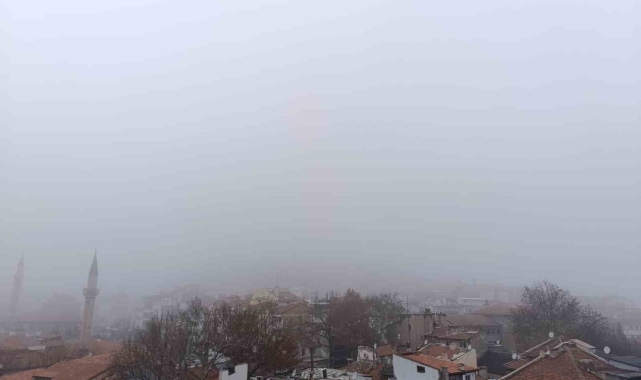Karahisar Kalesi sis bulutunda kayboldu