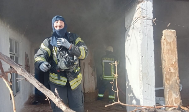 Karaman&#039;da tüp parlaması sonucu çıkan yangında karı-koca yaralandı