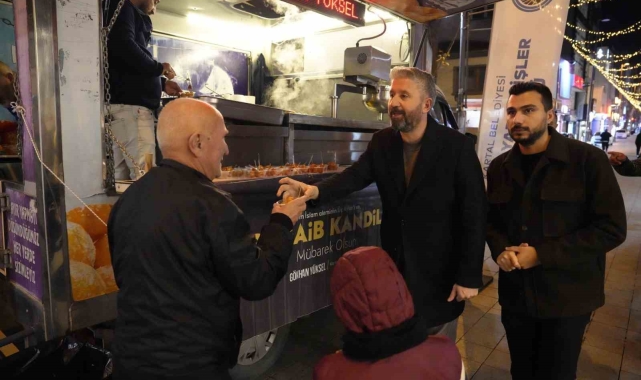 Kartal Belediyesi'nden Regaib Kandili'nde hayır lokması ikramı