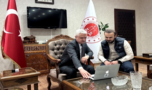 Kastamonu Cumhuriyet Başsavcısı Ceylan, AA'nın "Yılın Kareleri" oylamasına katıldı