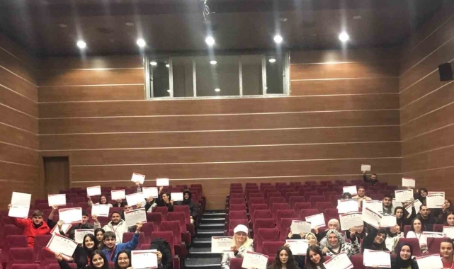 Kastamonu Üniversitesi'nde "Dijital Medya Okuryazarlığı" eğitimi düzenlendi