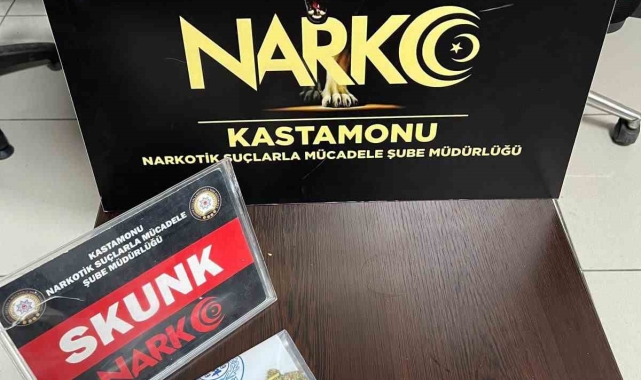 Kastamonu'da skunkla yakalanan şahıs gözaltına alındı