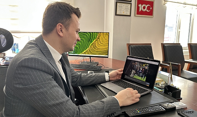 Kaymakam Arabacı, "Yılın fotoğraf karelerini" oyladı