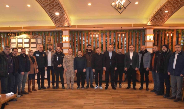 Kaymakam Demir gazetecilerle bir araya geldi