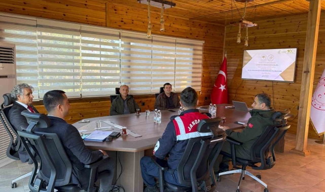 Kaymakam Keklik, Milli Park'ı inceledi